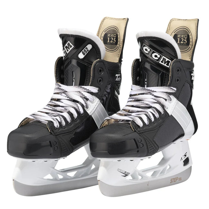 CCM TACKS XF 652 RETRO SKATE INT