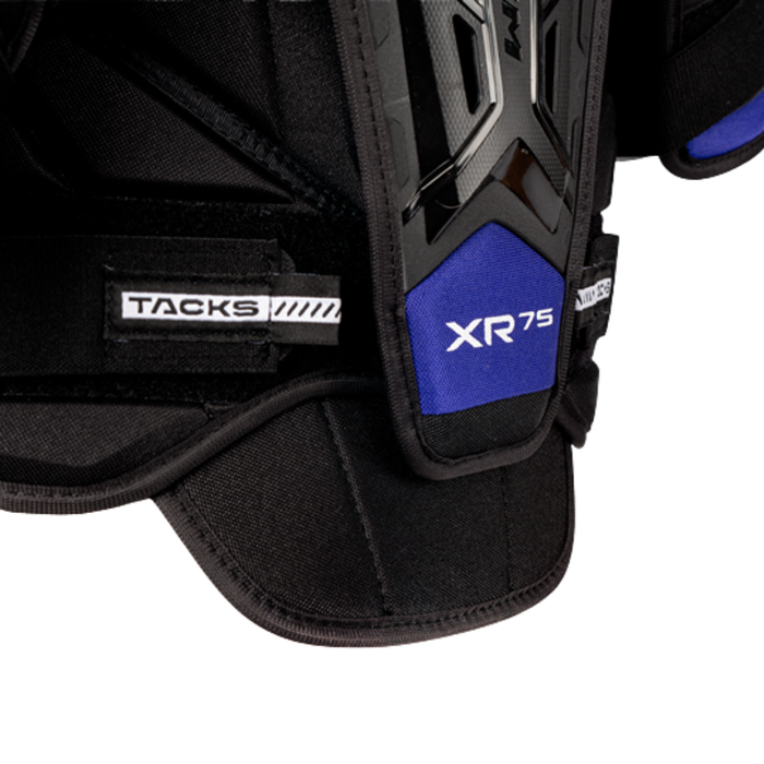 CCM Tacks XR75 Shoulder Pads JR
