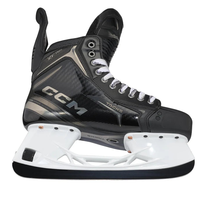 CCM TACKS XF PRO SKATE INT