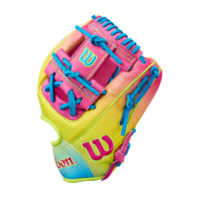 Wilson A2000 Fall 2025 Pink Lemonade Glove