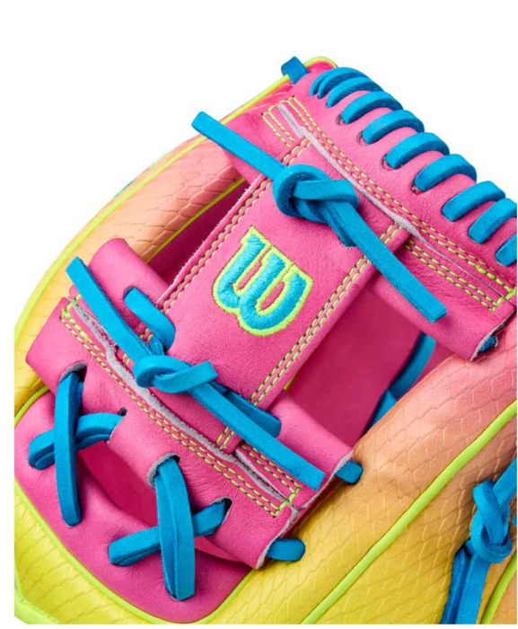 Wilson A2000 Fall 2025 Pink Lemonade Glove