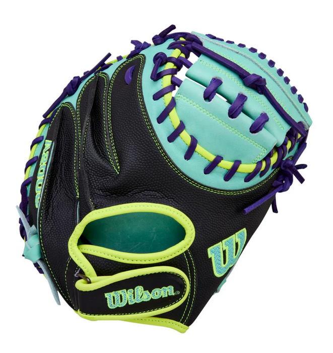 Wilson A2000 Spring 2026 Catchers Glove 33"