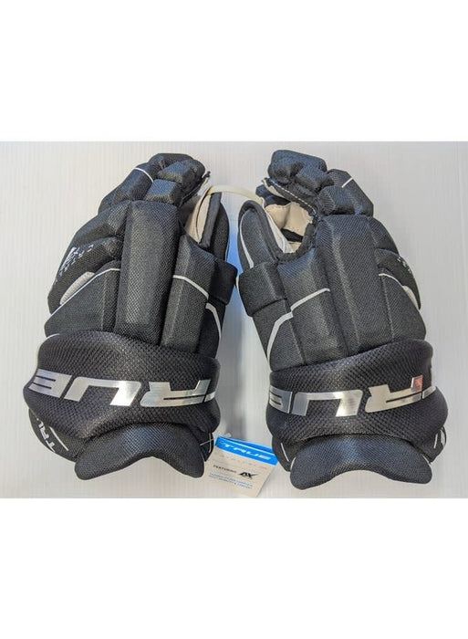 TRUE CATALYSTXSE GLOVE JR